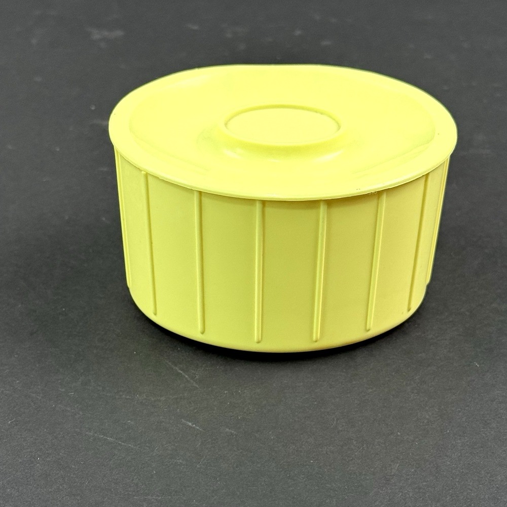 Vtg MCM Yellow Plastic Container Box Lid Trinket Retro Denture Mid Century Oval
